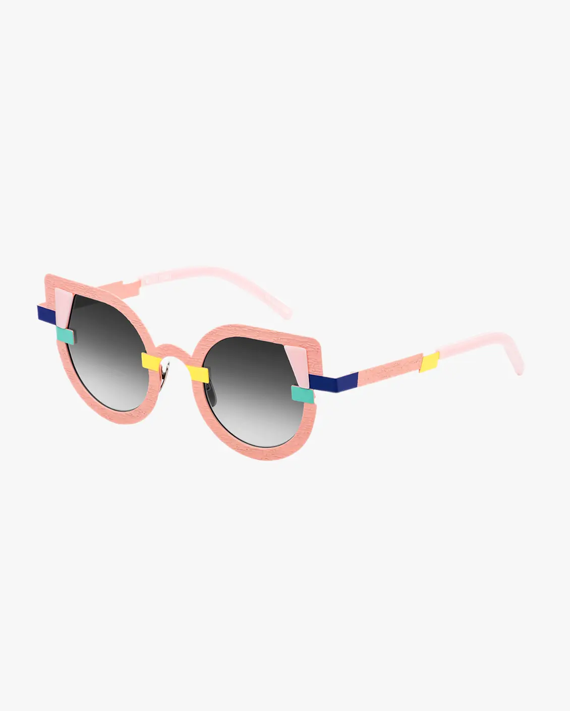 Cat Eye Sunglasses in Pink